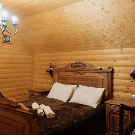 Oksamit * וורוכטה