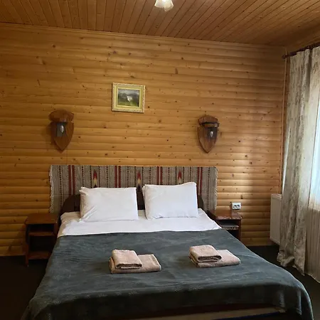 Oksamit Inn *
